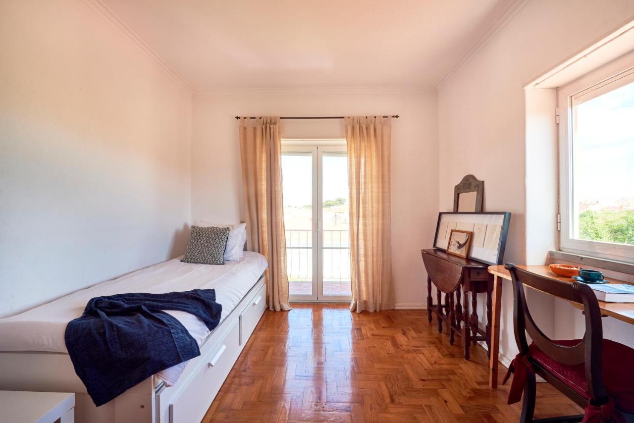 Bright Apartment With Garden In Cascais Ngoại thất bức ảnh