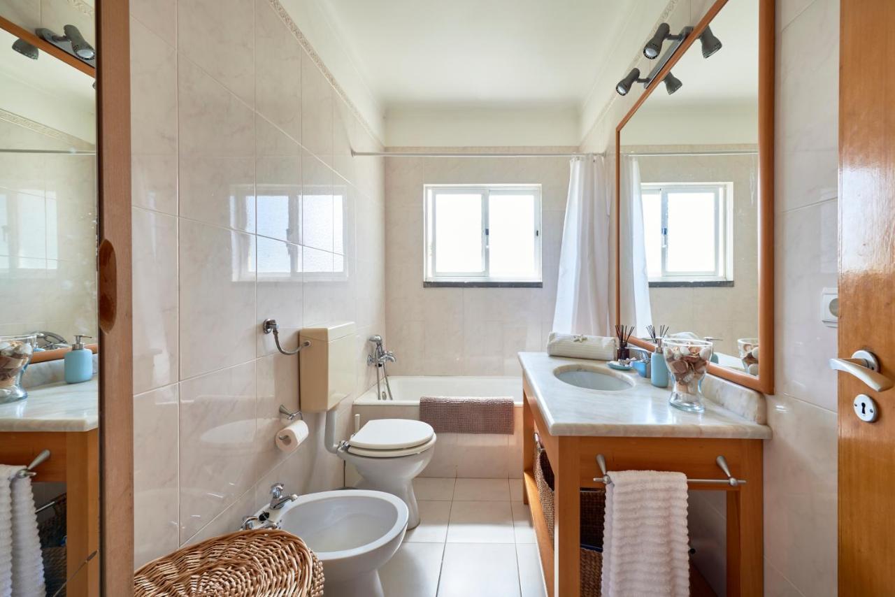 Bright Apartment With Garden In Cascais Ngoại thất bức ảnh