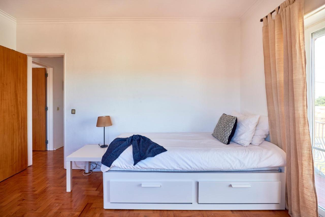 Bright Apartment With Garden In Cascais Ngoại thất bức ảnh