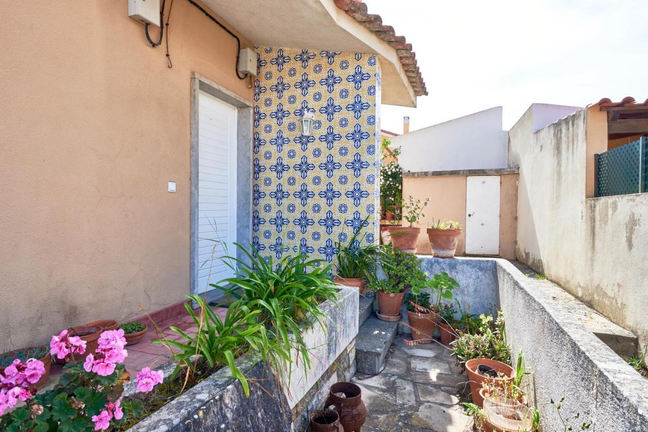 Bright Apartment With Garden In Cascais Ngoại thất bức ảnh